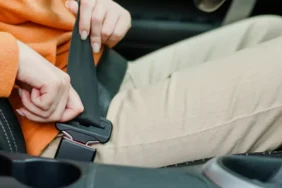 trafikte yeni donem basliyor emniyet kemeri takmayana 2500 tl ceza olay yerinden kacana hapis