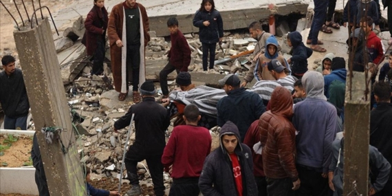 thumbs b c 15c3ecfab55d4a87a9d5a0d61add4b9a