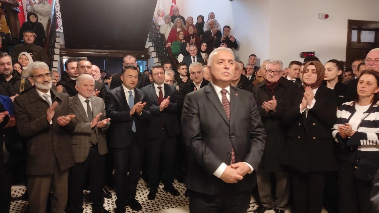 Trabzon Valisi Yıldırım’dan Duygusal Veda: “hizmet Edebildiysek Ne Mutlu