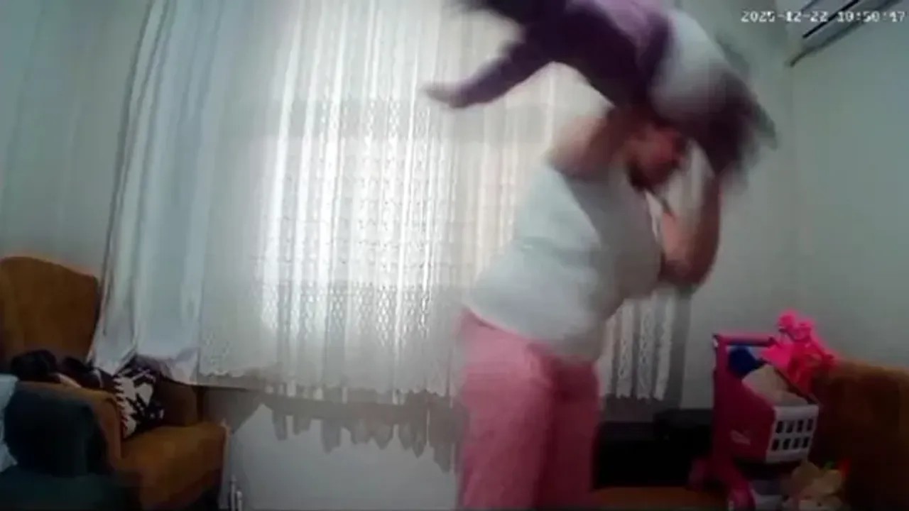 Bebek Istismarı Davasında Karar: Annenin Cezası Açıklandı