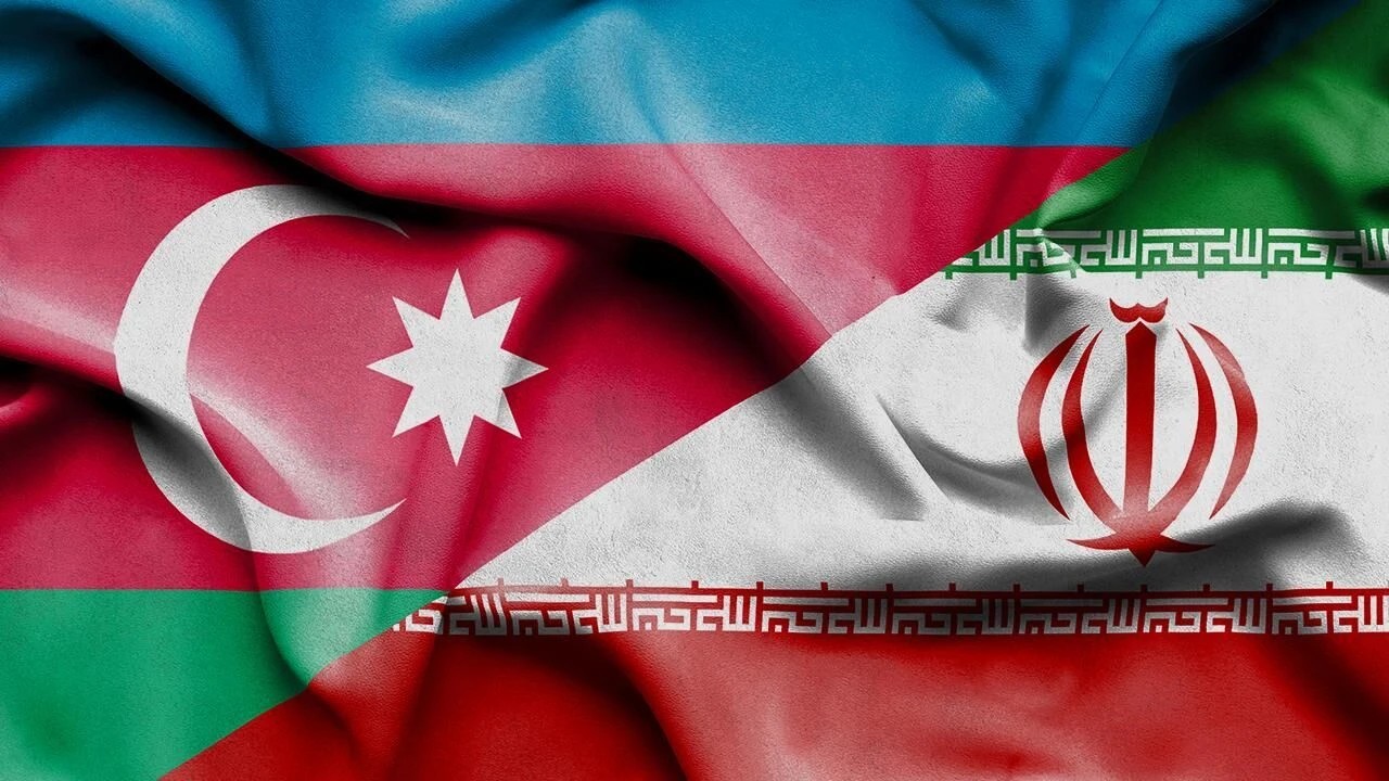 Azerbaycan, İran’daki Diplomatik Misyonlarını Geri Çağırdı