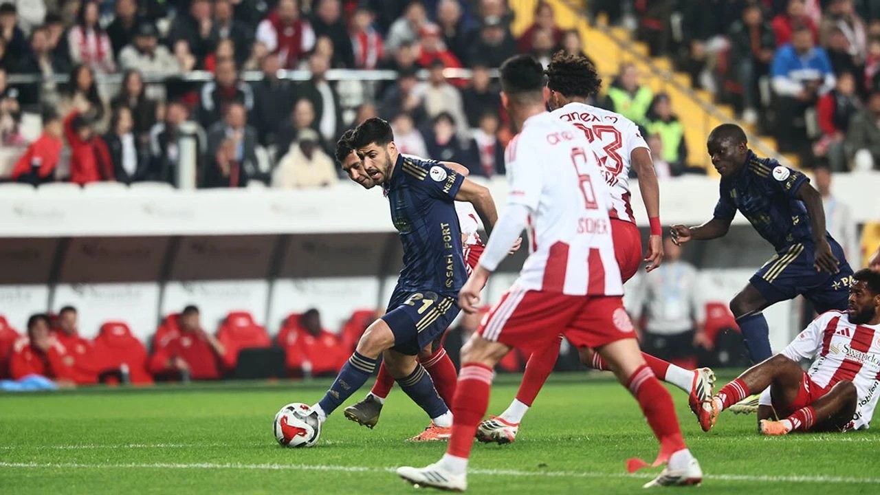 Fenerbahçe’nin Gaziantep Seferi: Ziraat Türkiye Kupası’nda Kritik Mücadele