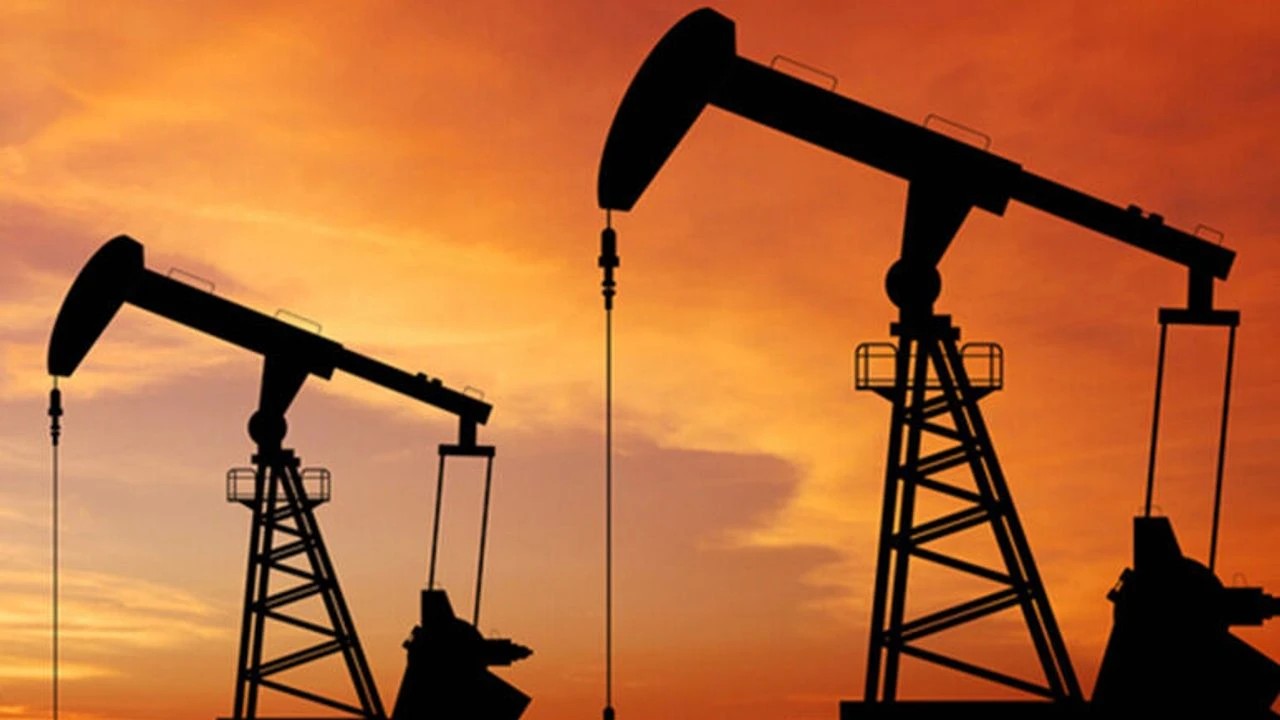 Hürmüz Boğazı Gerginliği Enerji Piyasalarını Tedirgin Etti