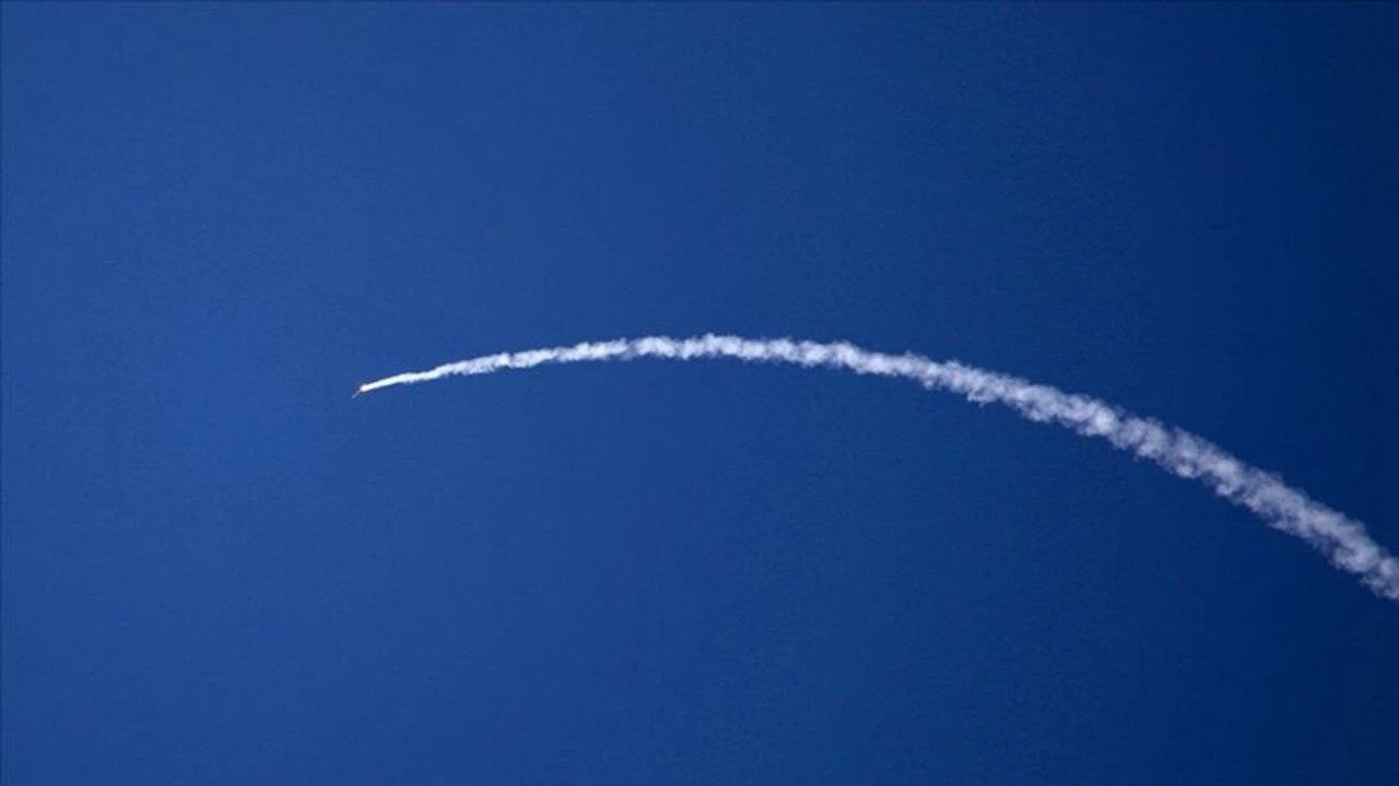 Tel Aviv Semalarında Patlama Sesleri: İran Misillemesi Gerçeği