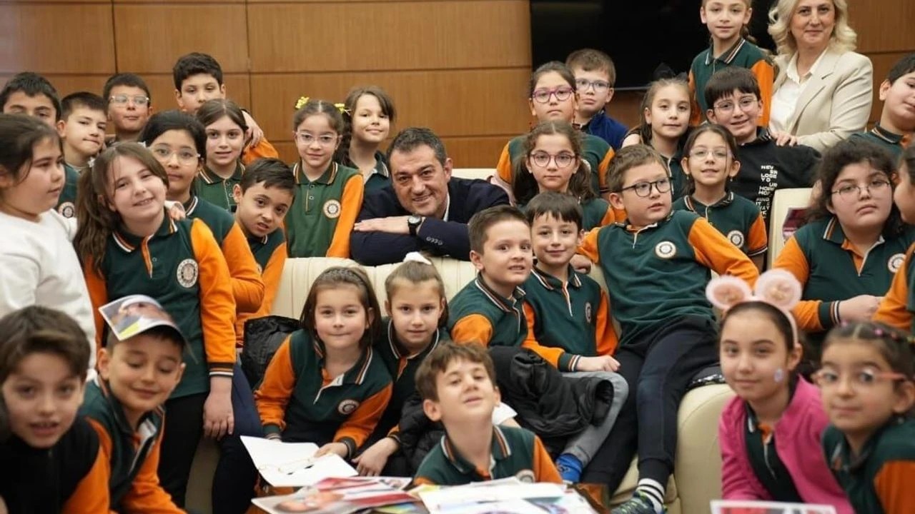 Giresun Belediyesinde Minik Maskelerle Neşe Dolu Anlar