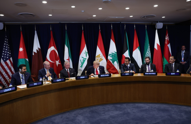 aapicture20260922425432781 Cumhurbaşkanı Erdoğan İran gündemli KİK toplantısına katıldı