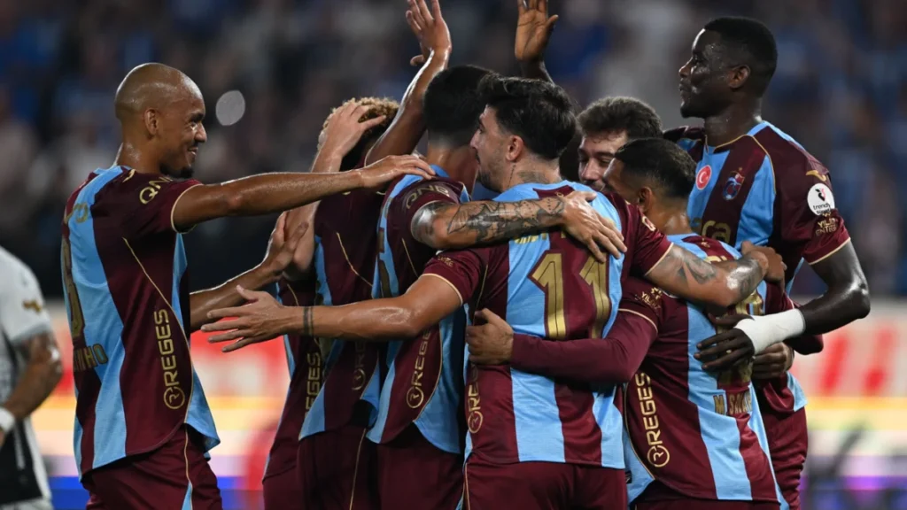 Canlı yayında Trabzonspor için net sözler: “Kulübün sistemi olmalı” Canlı yayında Trabzonspor için net sözler: “Kulübün sistemi olmalı”