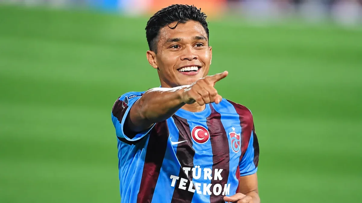 eski-trabzonsporlu-yildiz-durmuyor-ust-uste-2-macinda-golunu-atti-106ab8cd9e93fee-1 Eski Trabzonsporlu yıldız durmuyor! Üst üste 2. maçında golünü attı