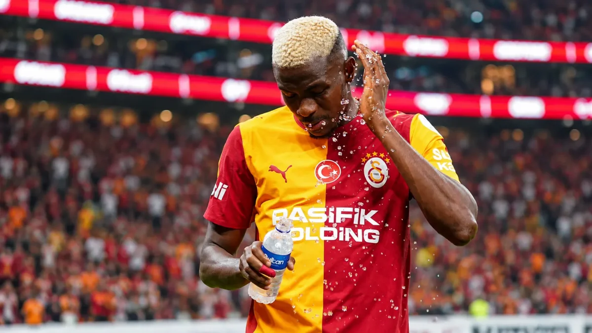 galatasarayin-yildizi-trabzonspor-macini-kafasina-koydu-oynamak-istiyor-1