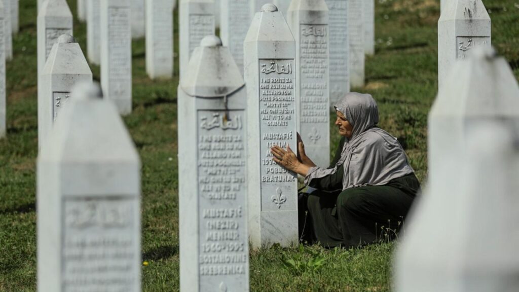 Srebrenitsa Anıt Merkezine ‘Sırplar baskın yapılabilir’ uyarısı