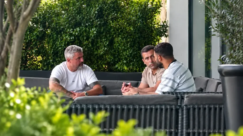 Thomas Reis göreve hızlı başladı! İlk iş Salah ile bir araya geldi