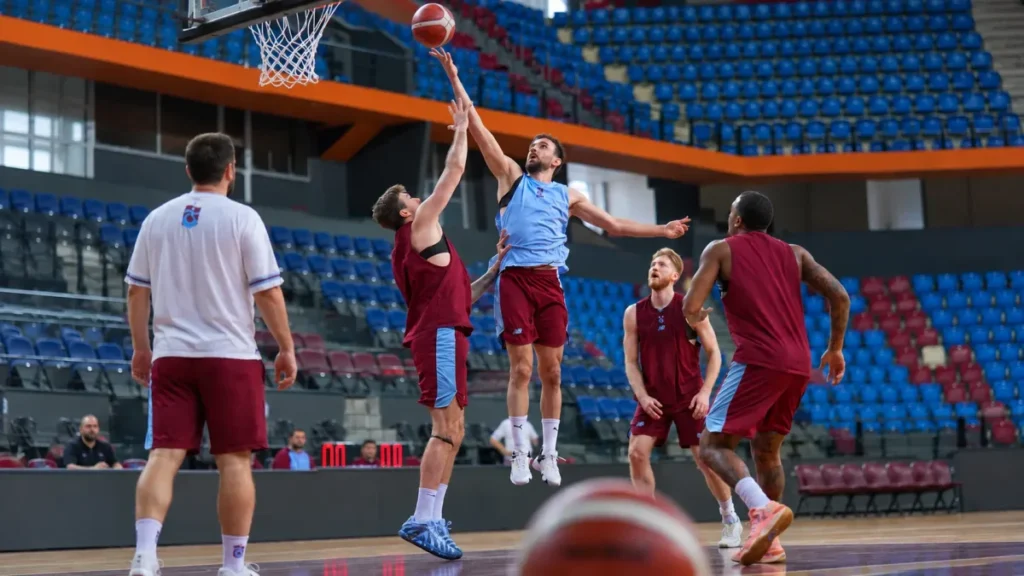 Trabzonspor Basketbol’da Bursaspor mesaisi sürüyor