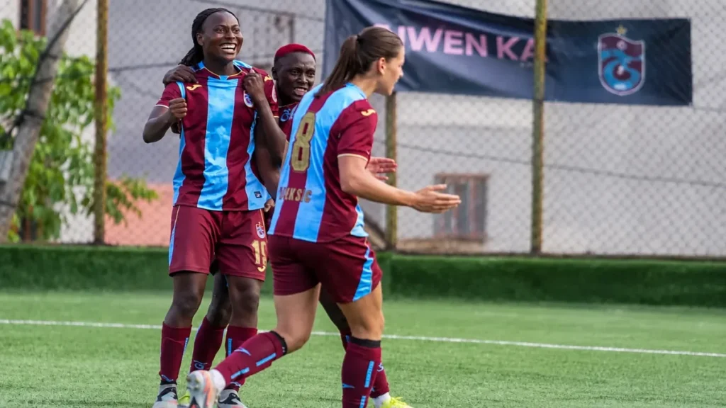 Trabzonspor Hakkari’den 1 puanla döndü Trabzonspor Hakkari’den 1 puanla döndü