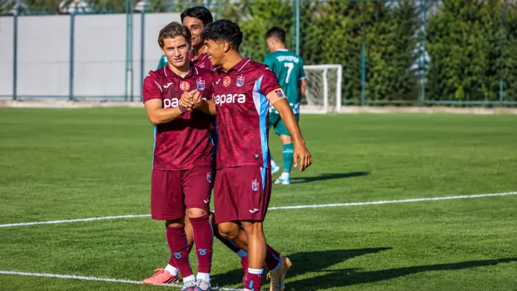 Trabzonspor U19 Konya’da takıldı! Galibiyet serisi sona erdi Trabzonspor U19 Konya’da takıldı! Galibiyet serisi sona erdi