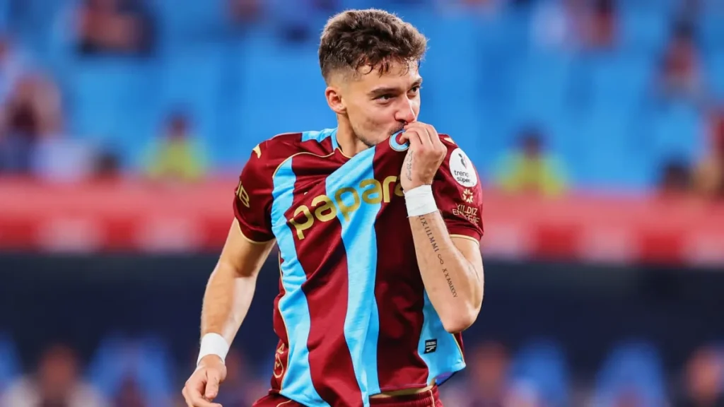 Trabzonspor’da Muçi’den Salah sözleri: “Çok büyük bir oyuncu” Trabzonspor’da Muçi’den Salah sözleri: "Çok büyük bir oyuncu"