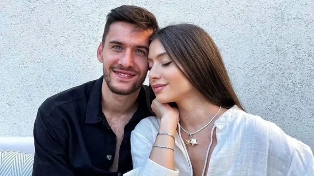 Trabzonspor’un futbolcusu Umut Nayir’in Eşi duyurdu! “Allah kimseyi evladıyla sınamasın” Trabzonspor’un futbolcusu Umut Nayir’in Eşi duyurdu! “Allah kimseyi evladıyla sınamasın”