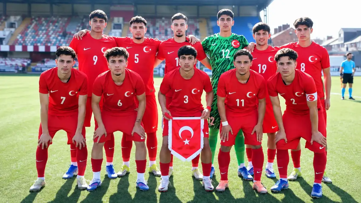 Trabzonspor’un genç oyuncusuna milli davet! Portekiz’e gidiyor
