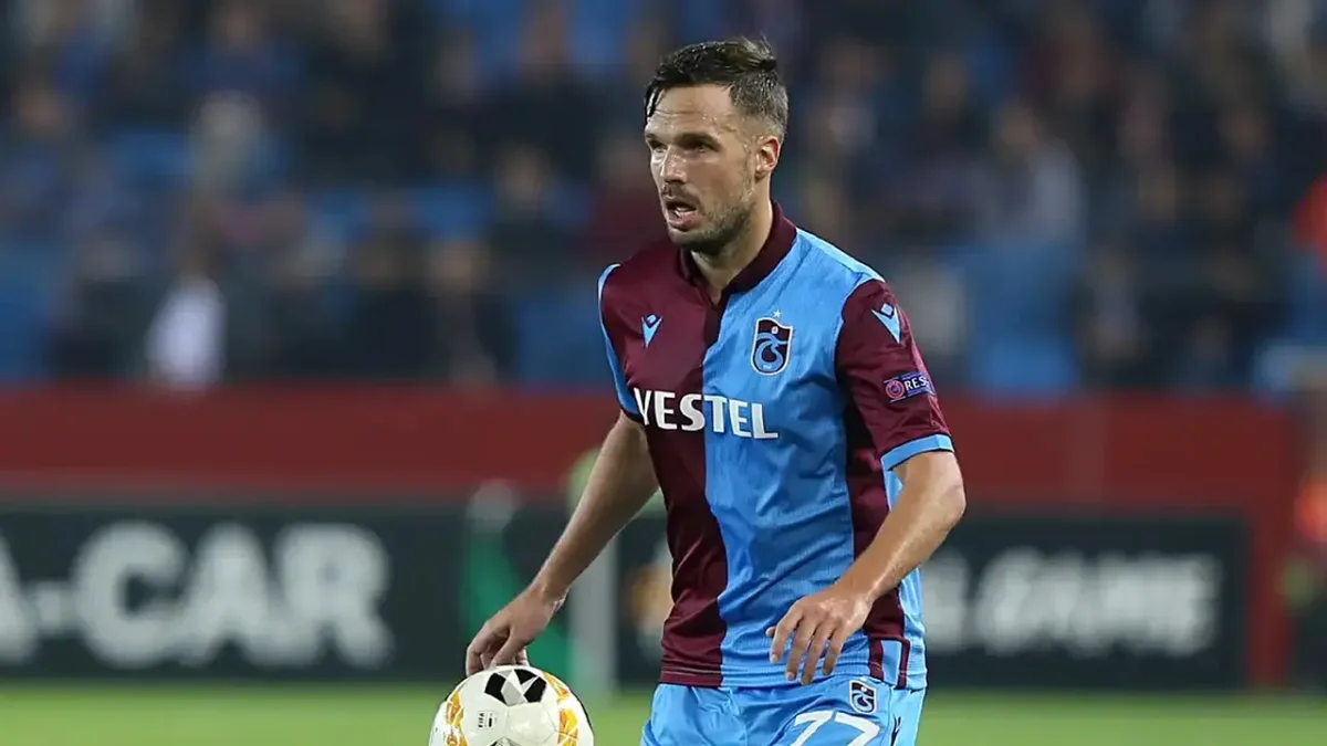Trabzonspor’un rakibinde Filip Novák sahneye çıktı! Eski günleri hatırlattı