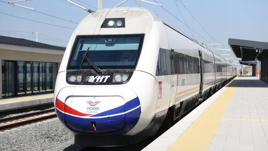 Halkalı-Kapıkule Hızlı Tren Hattı’nın Çerkezköy-Kapıkule kesimi açılıyor