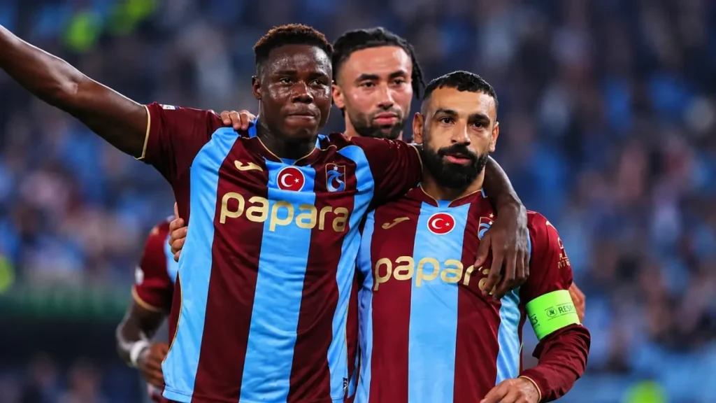 Karadeniz derbisinde zıt tablo! Rizespor evinde kayıp, Trabzonspor deplasmanda çıkış peşinde Karadeniz derbisinde zıt tablo! Rizespor evinde kayıp, Trabzonspor deplasmanda çıkış peşinde