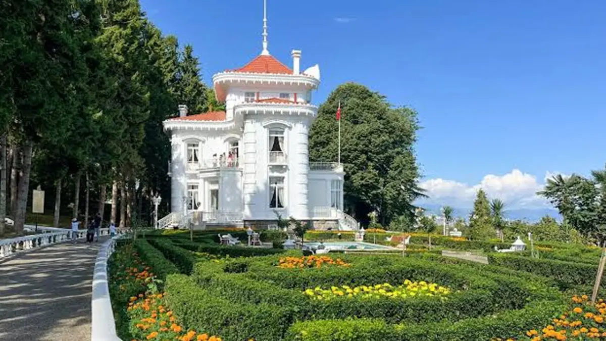 trabzon-da-29-ekim-de-nereler-acik-nereler-kapali-olacak-106ae1daddafa7e Trabzon’da 29 Ekim’de nereler açık, nereler kapalı olacak?