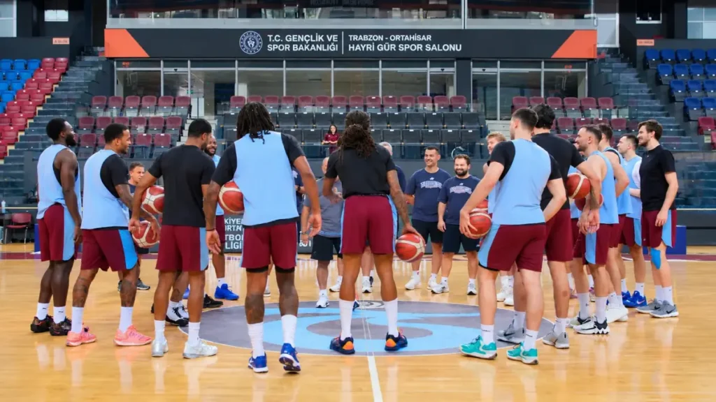 Trabzonspor Basketbol'da hedef büyüdü! Selçuk Ernak'tan rakiplere gözdağı!