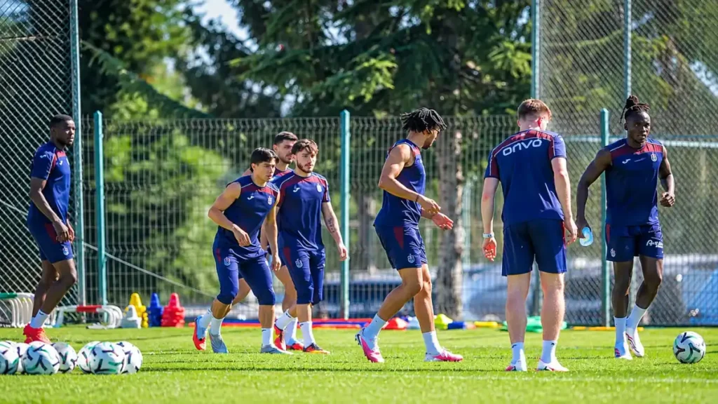 Trabzonspor’da gözler Avrupa’ya çevrildi! KuPS hazırlıkları başladı Trabzonspor'da gözler Avrupa'ya çevrildi! KuPS hazırlıkları başladı