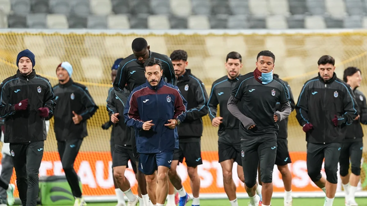 trabzonspor-da-kritik-mac-oncesi-son-antrenman-106acfdd0f0f255-1