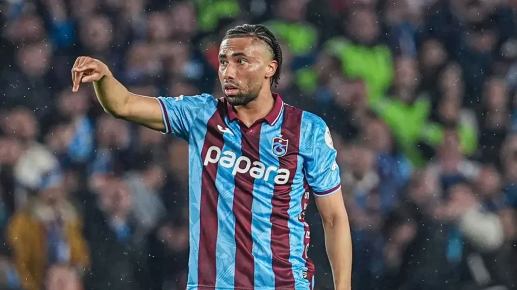 Trabzonspor’un yıldızı 177 gün sonra Süper Lig’de ilk 11’e dönüyor Trabzonspor'un yıldızı 177 gün sonra Süper Lig'de ilk 11'e dönüyor