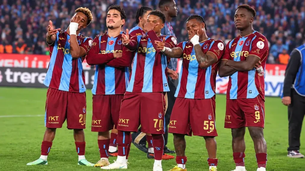 Trabzonspor sezonu kaçıncı bitirecek? Şampiyonluk tahmini açıklandı Trabzonspor sezonu kaçıncı bitirecek? Şampiyonluk tahmini açıklandı
