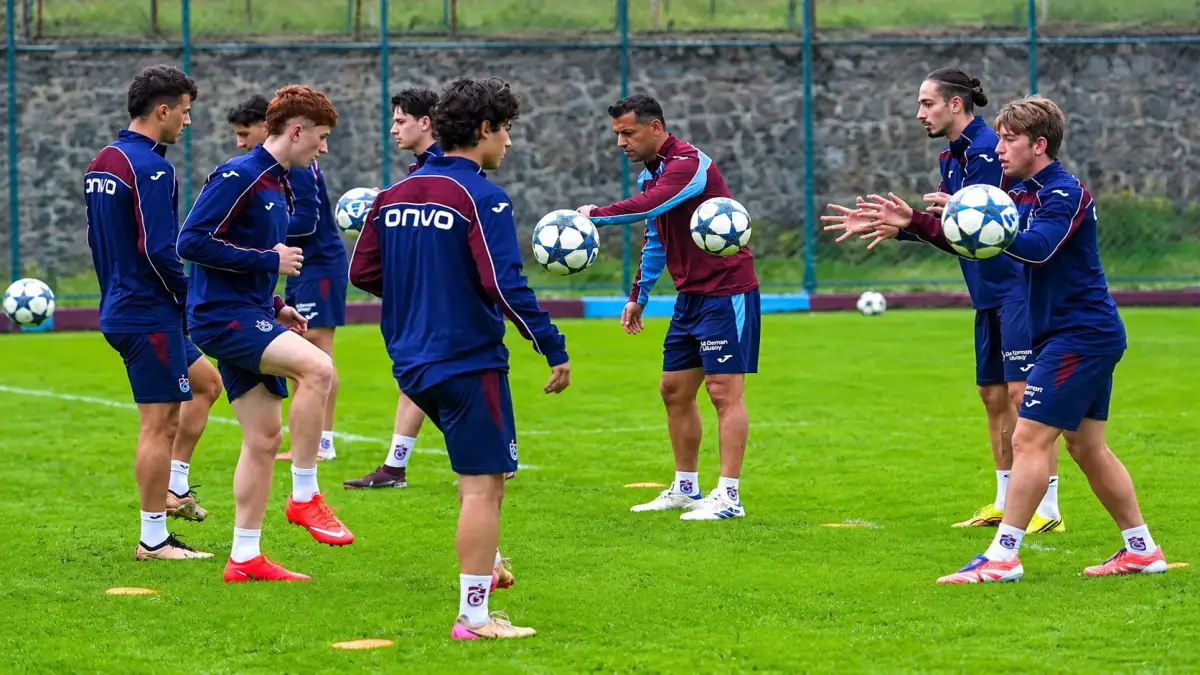 trabzonspor-u19-da-samsunspor-mesaisi-devam-ediyor-1