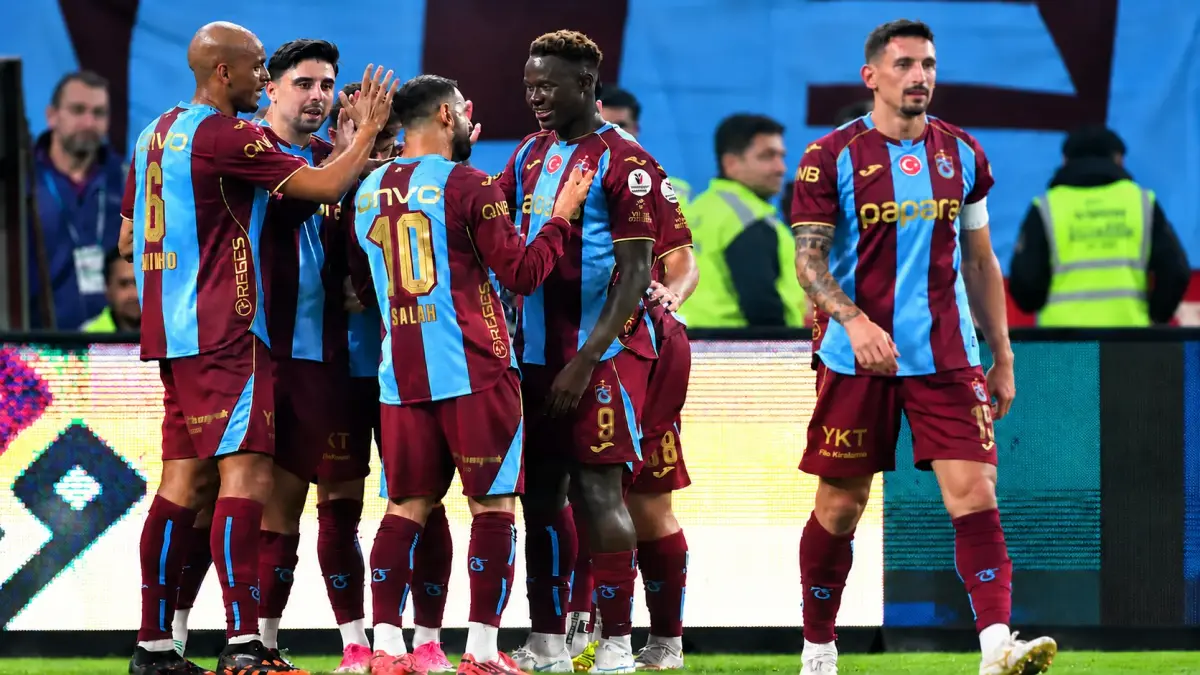 trabzonspor-un-caykur-rizespor-karsisindaki-ilk-11-i-belli-oldu-106adf69a75bfc0-1 Trabzonspor'un Çaykur Rizespor karşısındaki ilk 11'i belli oldu!