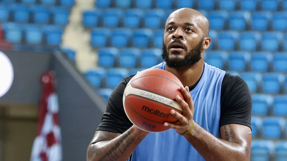 trabzonspor-un-nba-sampiyonu-yildizi-hedefini-acikladi-106ae1aea120c3c-1 Trabzonspor'un NBA şampiyonu yıldızı hedefini açıkladı!