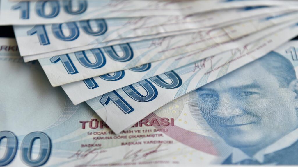 Doğum yardımı ödemeleri hesaplara yatırıldı